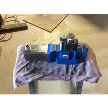 Rexroth Mexico USA Hydraulics servo valve, # 4WRDU 16 W200L-52/6L15K9/VR, rebuilt