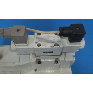 Mannesmann Egypt Canada Rexroth 4WRKE10W4-50-2X/6A24Z9/D3M Hydraulic Valve Assembly