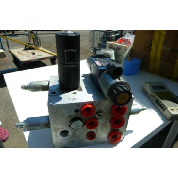 Rexroth Mexico Korea Hydraulikblock Steuerblock Wegeventil 4WE 6 J 62/EG00N9/62 SO875 #1 image